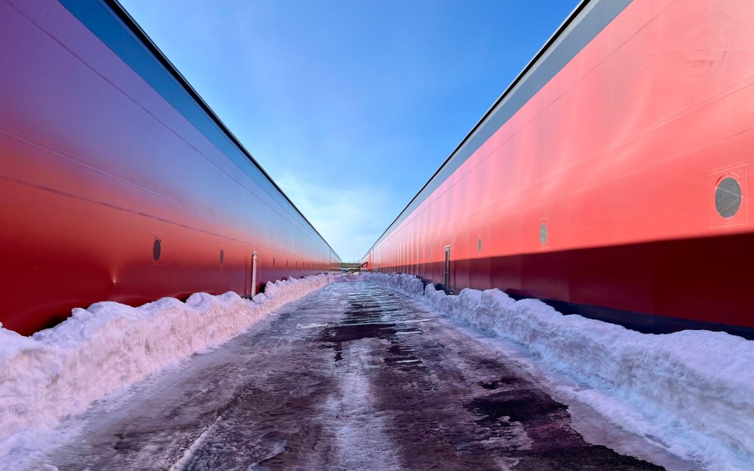 Tehdaskierrosten maaliskuu